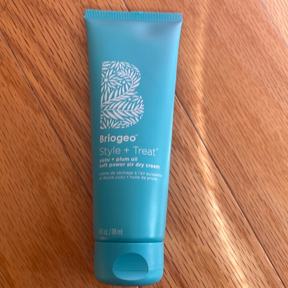 Briogeo hair air dry cream